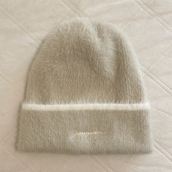 Jacquemus Cream Fuzzy Beanie - Picture 1 of 7